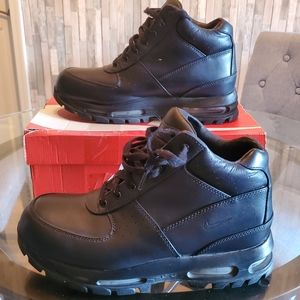 Mens NIKE Air Max Goadome boots